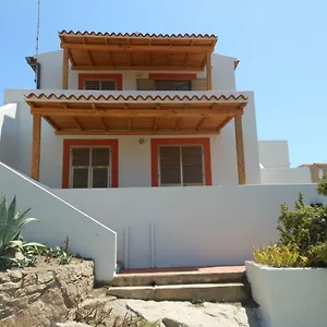 Apartment Maisonettes, Palau